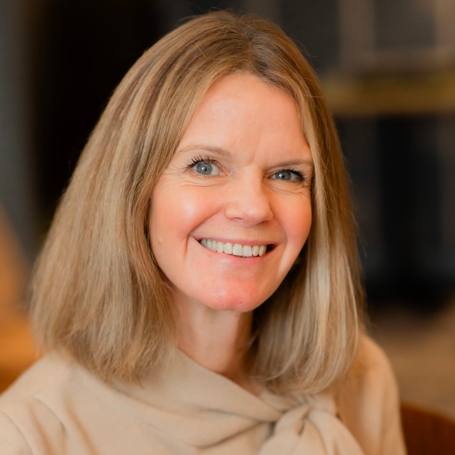 Amanda Hobbins Senior Executive coach Turningpoint International leadership development consultancy